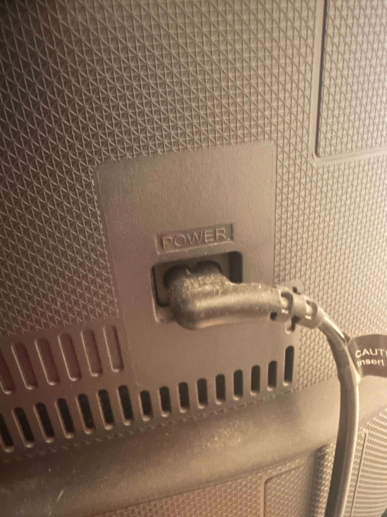 Power Cord Connect on Hisense TV Won't Turn On